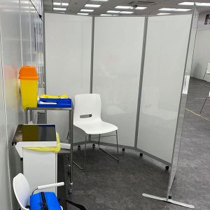 Easy Clean Modesty Screens