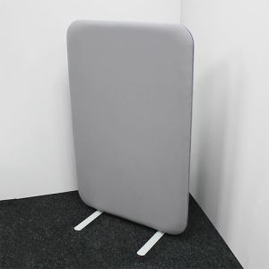 Delta acoustic office screen with light grey fabric and blue edging